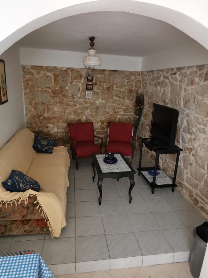 Apartment Titinica Μούρτερ Εξωτερικό φωτογραφία